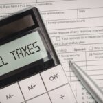 How Bookkeeping Helps You Stay Compliant with Payroll Taxes